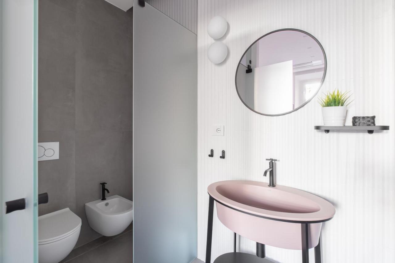 Twin Flowers Apartment In San Giovanni Rome Exterior photo